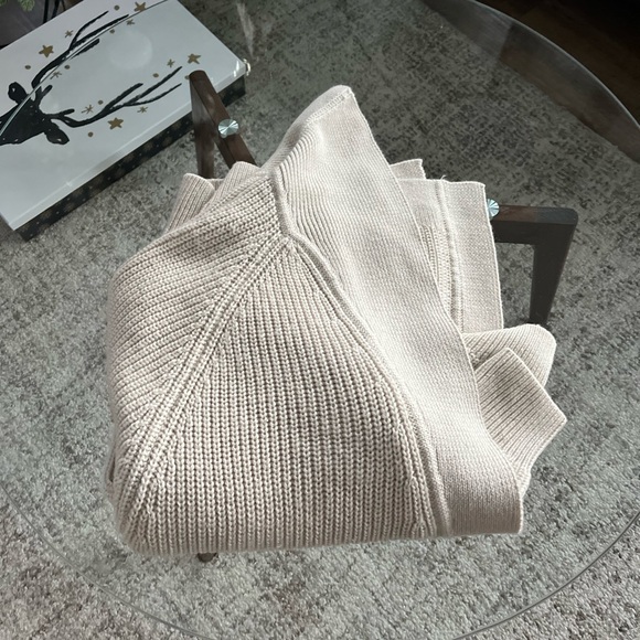 RARE Aritzia Wilfred Travel Cardigan Sz M - Picture 11 of 13